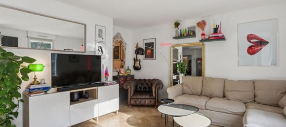 3 bedrooms Apartment in Les Lilas, France No. 356416 5