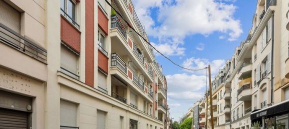 3 bedrooms Apartment in Les Lilas, France No. 356416 14