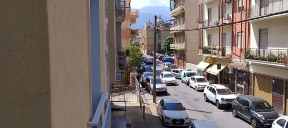 Квартира с 5 комнатами в Барчеллона Поццо ди Готто, Италия № 285957 5