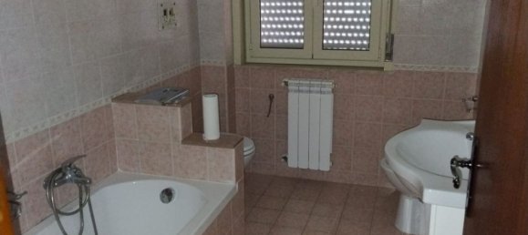 Квартира с 5 комнатами в Барчеллона Поццо ди Готто, Италия № 285957 18