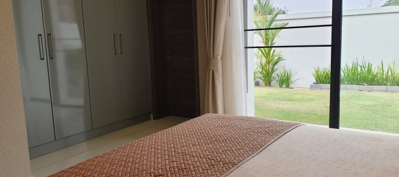 3 bedrooms Cafe / restaurant in Pattaya, Thailand No. 7800 12