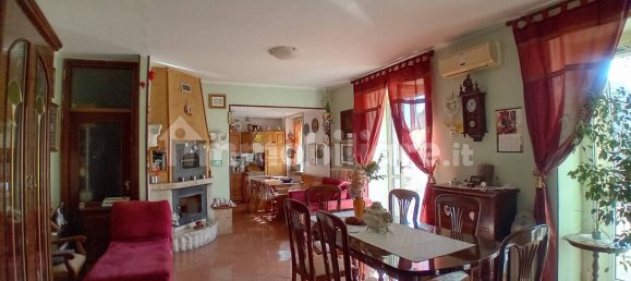 3 chambres Appartement à Penne, Italy No. 86923 3