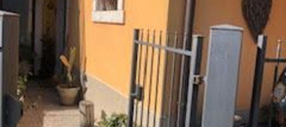 6 rooms House in L'Aquila, Italy No. 254910 3