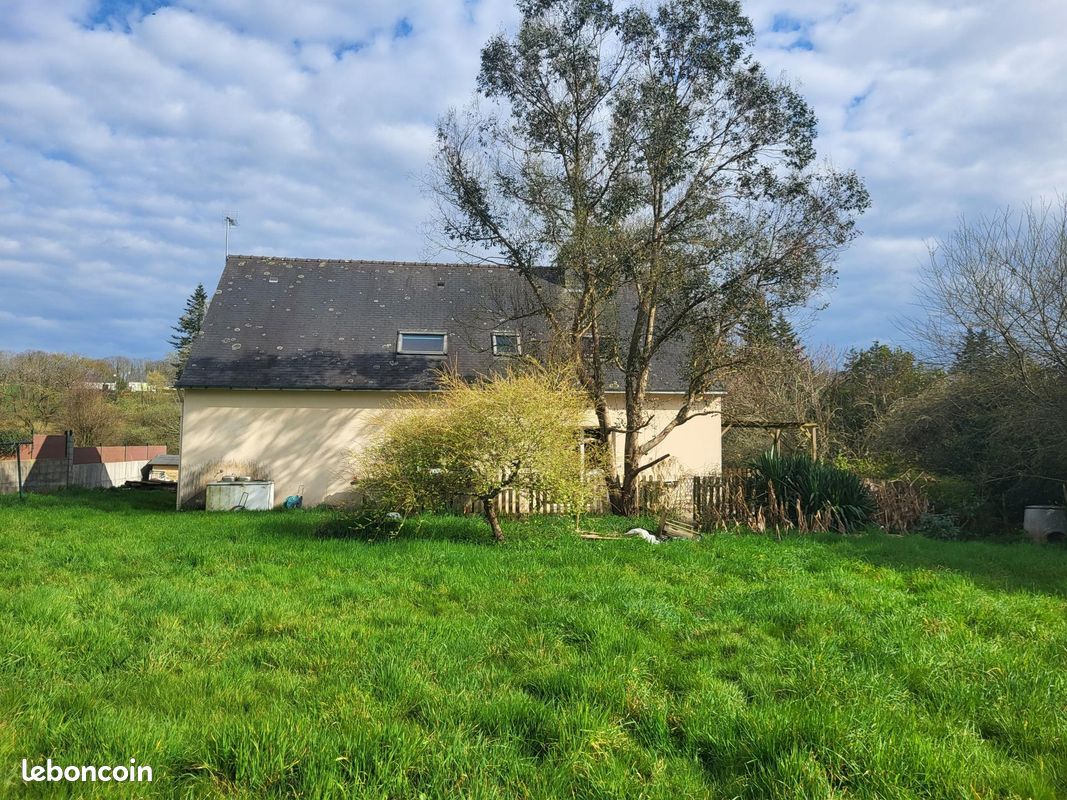 5 bedrooms House in Guilligomarc'h, France No. 326062