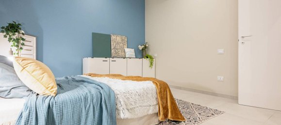 1 bedroom Apartment in Turin, Italy No. 323972 8