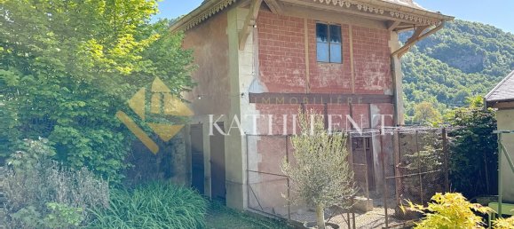 6 bedrooms Land in Morestel, France No. 308055 7