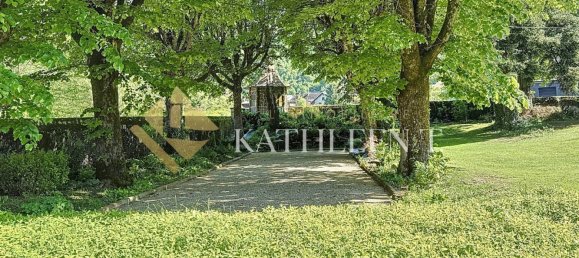 6 bedrooms Land in Morestel, France No. 308055 5