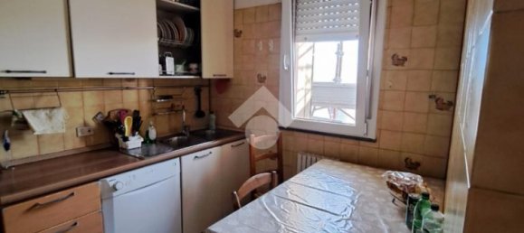 3 bedrooms Apartment in Modena, Italy No. 85795 12