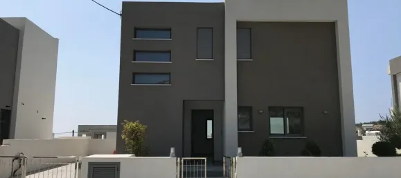 2 bedrooms Villa in Agios Tychonas, Cyprus No. 1433 6