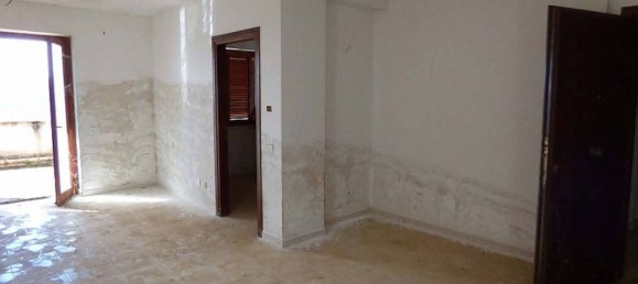4 rooms Apartment in Fiuggi, Italy No. 32227 5
