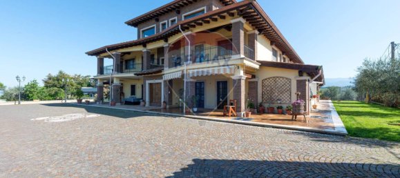 5-salle Villa à Gallicano nel Lazio, Italy No. 379932 2