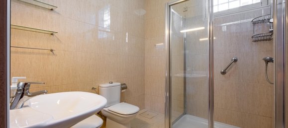 5 bedrooms Villa in Matosinhos, Portugal No. 123138 34