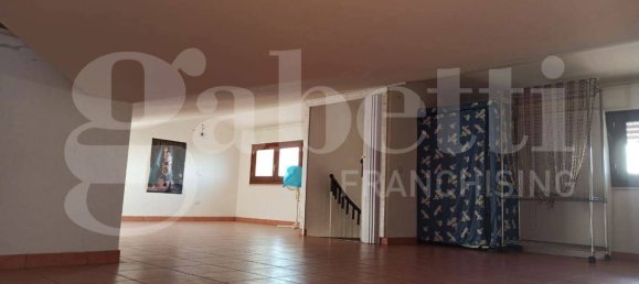 1 Schlafzimmer Wohnung in Oristano, Italy, Nr. 270075 12