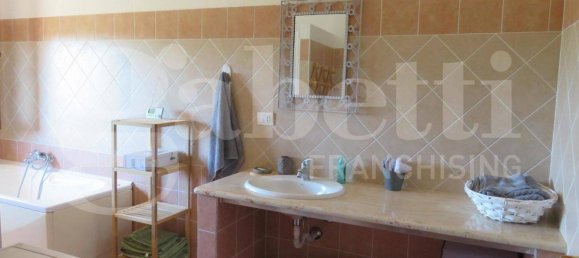 1 Schlafzimmer Wohnung in Oristano, Italy, Nr. 270075 8