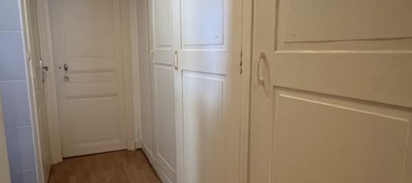 1 bedroom Apartment in Colombes, France No. 179097 5