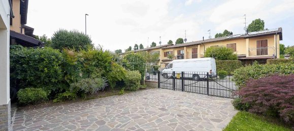 4 rooms Villa in Gadesco Pieve Delmona, Italy No. 8034 18