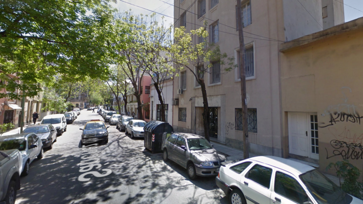 Apartamento de 2 dormitorios en Buenos Aires, Argentina No. 91302