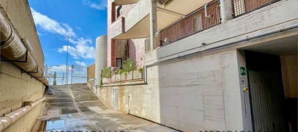 215m² Commercial property in Gallipoli, Italy No. 77813 16