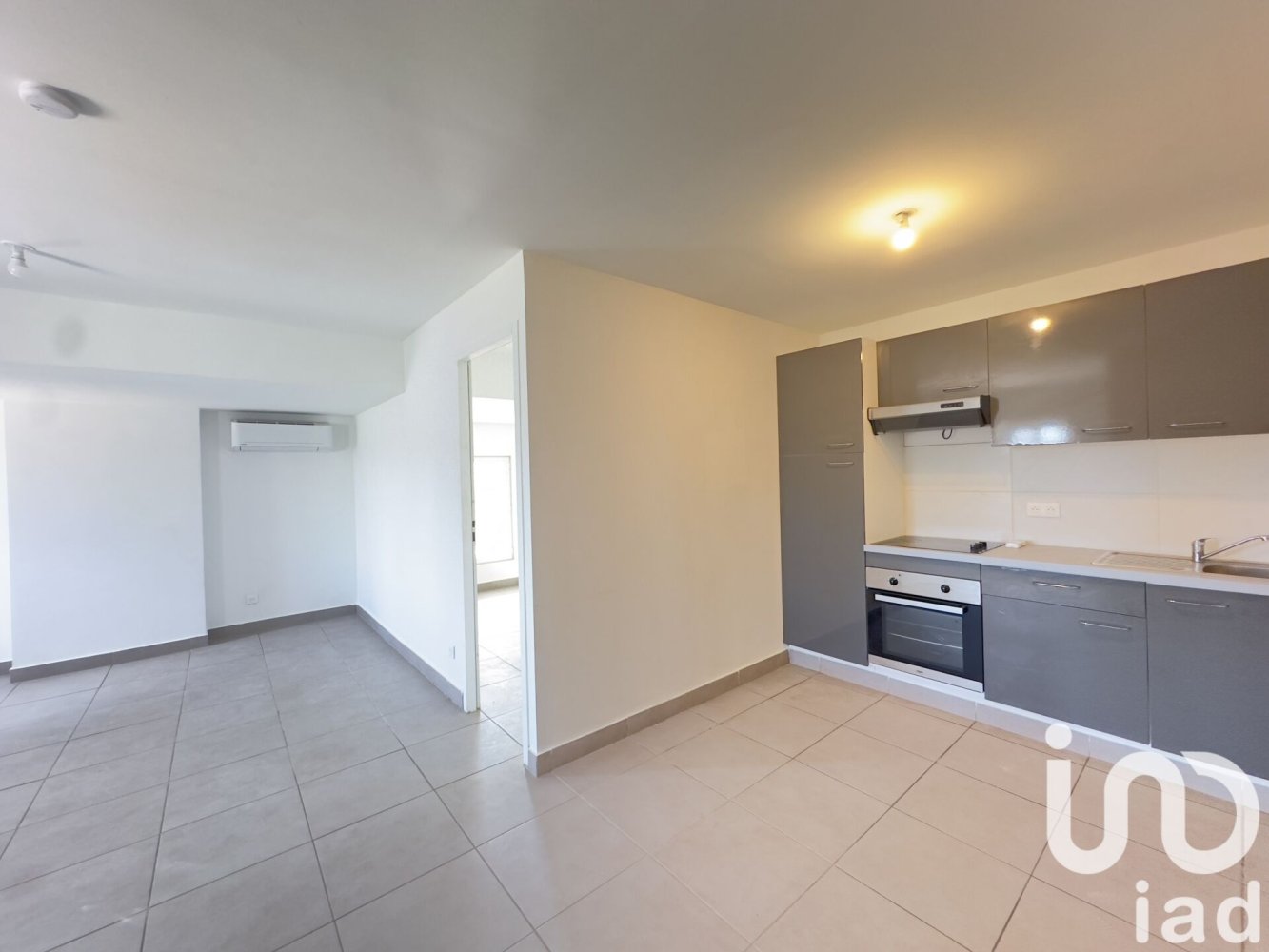 1 bedroom Apartment in Besse-sur-Issole, France No. 289627