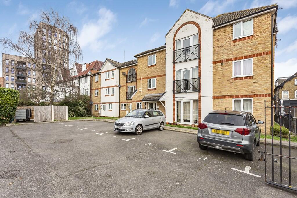 1 bedroom Apartment in Hounslow, United Kingdom No. 8524