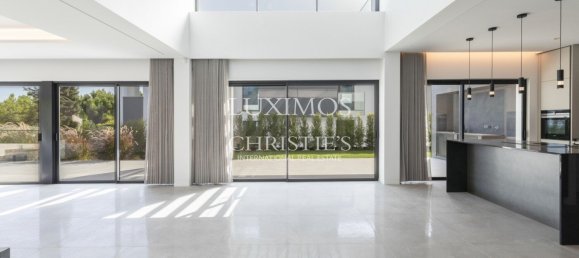 4 غرف نوم فيلا في Quarteira, Portugal رقم 103803 25