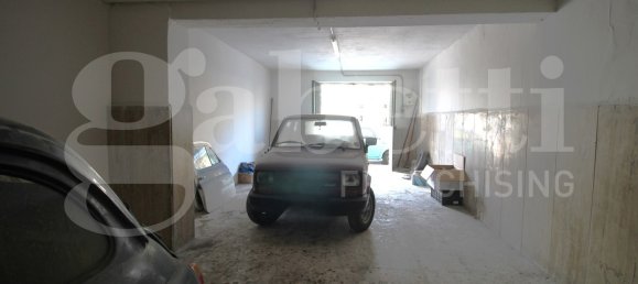 42m² Garage in Arzano, Italy No. 271823 17