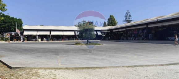 1غرفة عقار تجاري في Syracuse, Italy رقم 353431 15