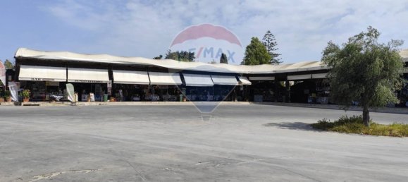 1غرفة عقار تجاري في Syracuse, Italy رقم 353431 21