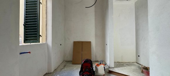 3 bedrooms Apartment in Florence, Italy No. 335451 6