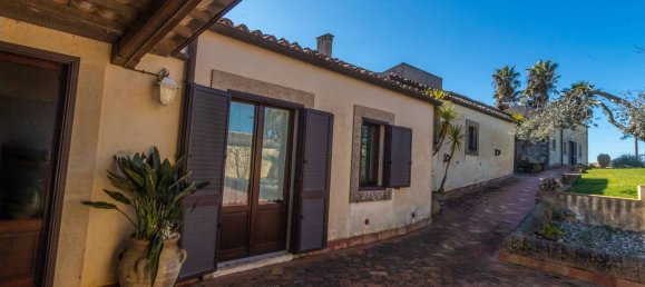 12-Zimmer Villa in Noto, Italy, Nr. 47669 42