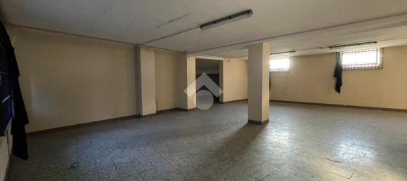 Склад с 1 комнатой в Бусто Арсицио, Италия № 122300 3