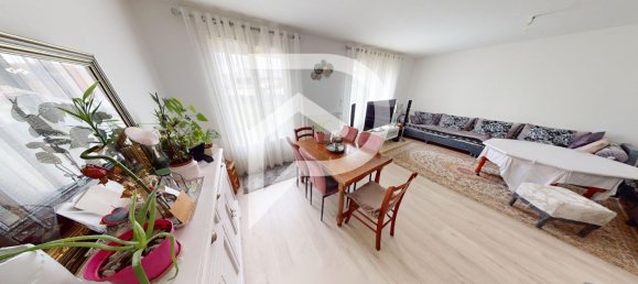 2 bedrooms House in Chateauroux, France No. 77266 4