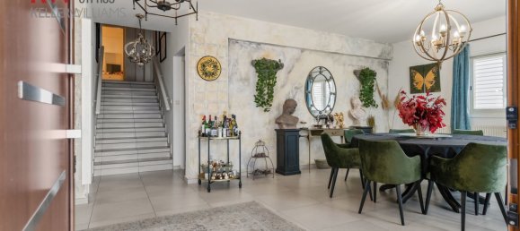 7 dormitorios adosado en venta en Aglandjia, Nicosia, Cyprus № 26288 9
