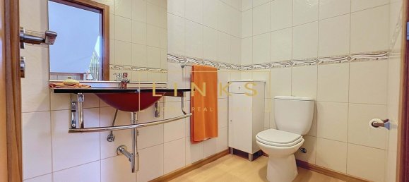 3 bedrooms House in Calheta, Portugal No. 146578 18