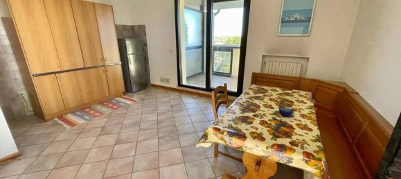 2-salle Appartement à Borgo Virgilio, Italy No. 3017 4