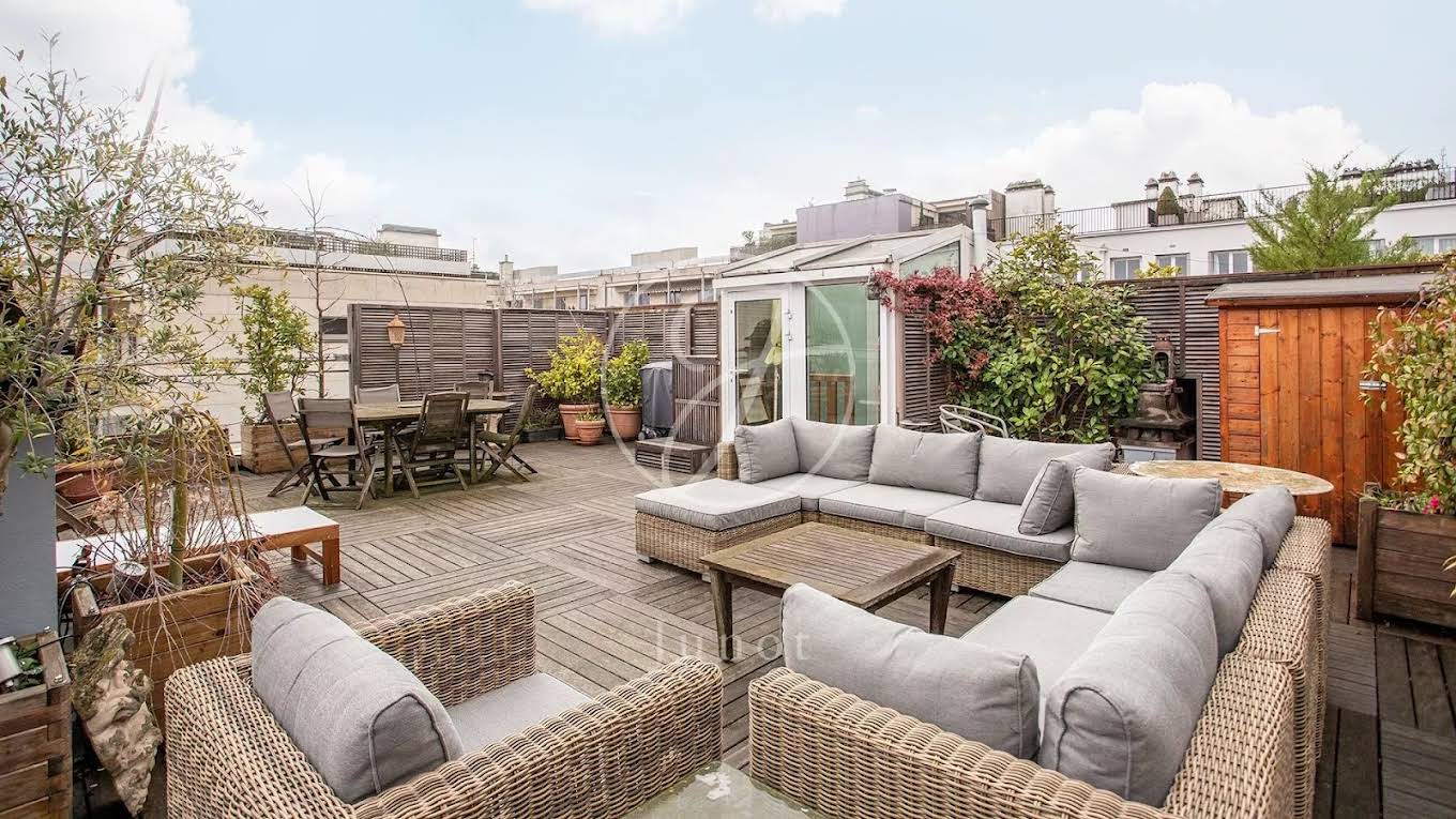 3 bedrooms Duplex in Neuilly-sur-Seine, France No. 116492