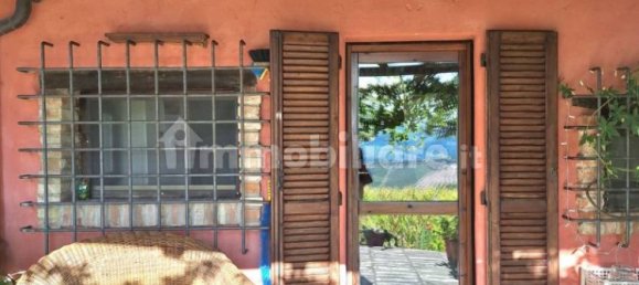 3 Schlafzimmer Haus in Gazzola, Italy, Nr. 287187 10