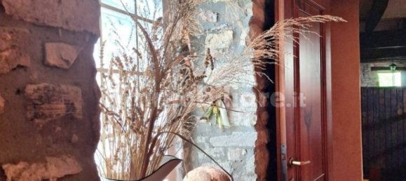 3 Schlafzimmer Haus in Gazzola, Italy, Nr. 287187 22