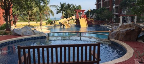 2 bedrooms Condo in Hua Hin, Thailand No. 6827 4