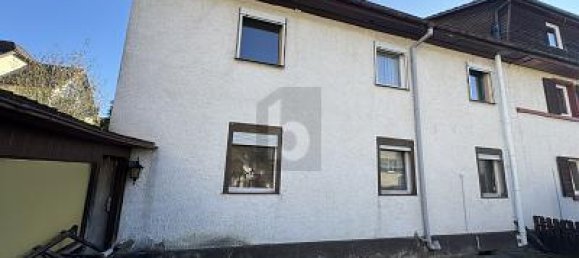 9 rooms Townhouse in Lorrach, Germany No. 297755 2