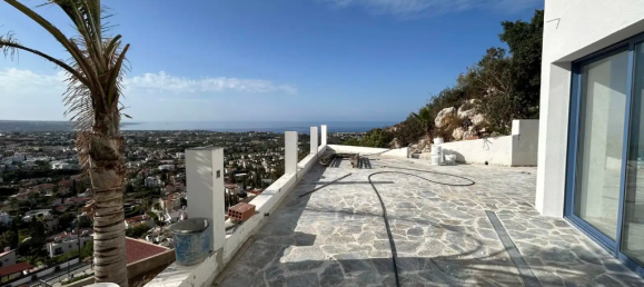 3 bedrooms Villa in Pegeia, Cyprus No. 35054 4