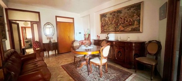 6 Schlafzimmer Wohnung in Anghiari, Italy, Nr. 336586 5