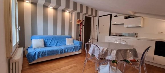 Apartamento de 3 habitaciónes en Cervia, Italy No. 165596 2