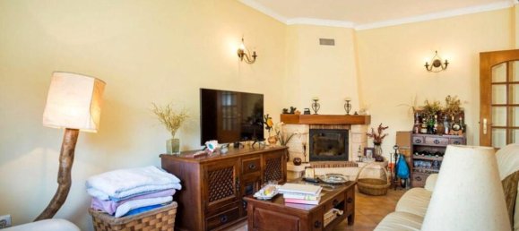 3 bedrooms Townhouse in Ferreiras, Portugal No. 198790 10