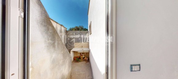1 bedroom Castles in Corigliano d'Otranto, Italy No. 267731 16