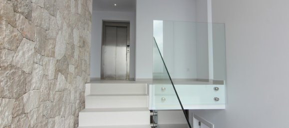 4 غرف نوم فيلا في Moraira, Spain رقم 10329 9