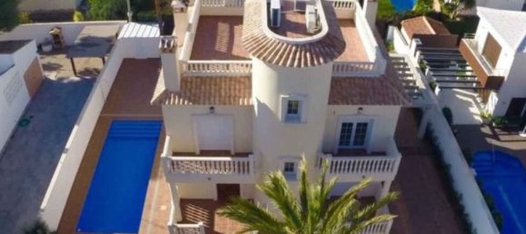 4 غرف نوم فيلا في Cabo Roig, Spain رقم 184787 29