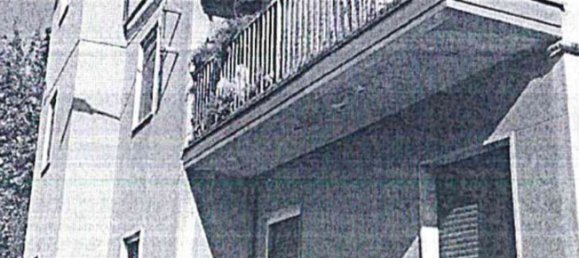 3 rooms Apartment in Voghera, Italy No. 94152 2