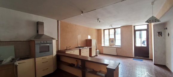 3 bedrooms Building in Fumay, France No. 80064 9