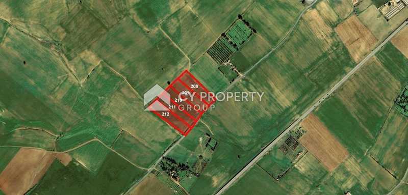 29769m² Land in Softades, Cyprus No. 11384